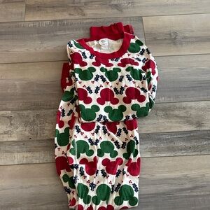 Hanna Andersson Mickey Mouse Pajamas - Red and Green